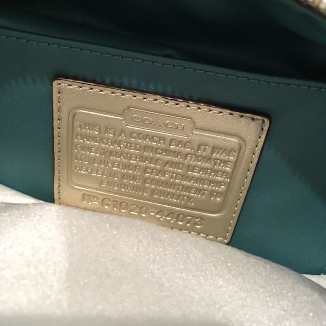 週末限定値下　COACH コーチ ショルダーバッグ新品