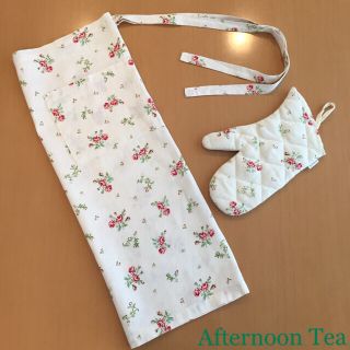 アフタヌーンティー(AfternoonTea)のアフタヌーンティー♡エプロン&ミトン♡ローズ柄♡未使用品(収納/キッチン雑貨)