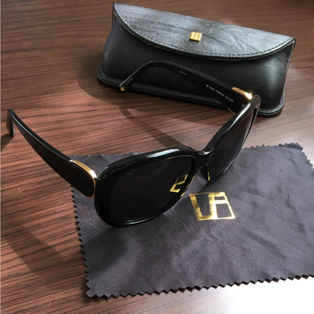 品質保証付 リンダファロー 定価6万 LINDA FARROW 高級サングラス
