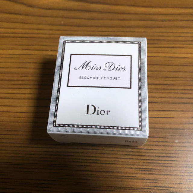 Christian Dior(クリスチャンディオール)のクリスチャンディオール ミス ディオール ブルーミング ブーケ ミニ EDT  コスメ/美容の香水(香水(女性用))の商品写真