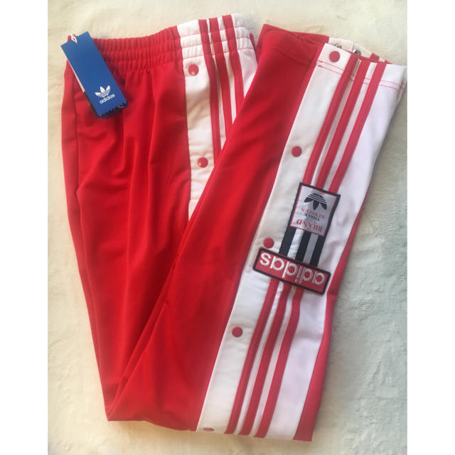 adidas(アディダス)のアディダスオリジナルス Adibreak Pants アディブレイクパンツ レディースのパンツ(その他)の商品写真