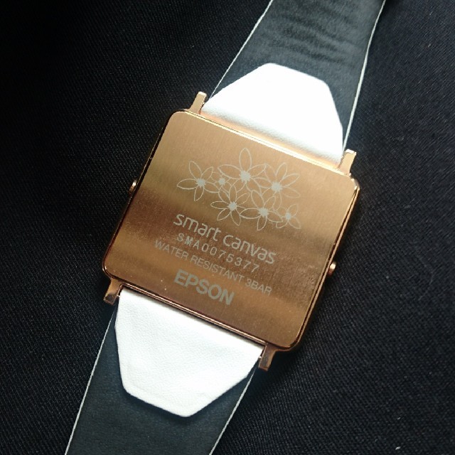 EPSON(エプソン)のスマートキャンバス 時計 メンズの時計(腕時計(デジタル))の商品写真