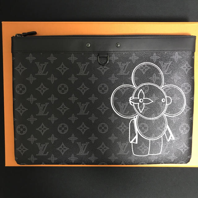 LOUIS VUITTON - 新品 定価以下 ポップアップストア購入 ポシェット アポロ クラッチ