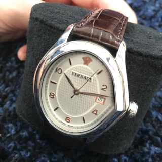 VERSACE - 値下げしましたー!ヴェルサーチ腕時計✳︎メンズの VERSACE - 値下げしましたー!ヴェルサーチ腕時計✳︎メンズの