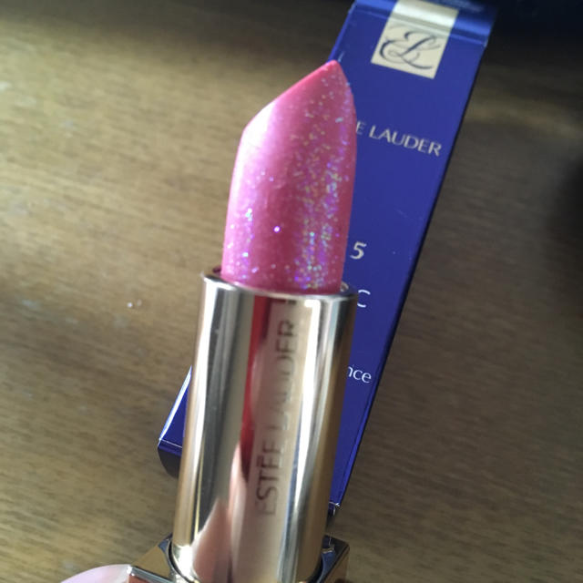 Estee Lauder(エスティローダー)の新品未使用 エスティローダー リップ コスメ/美容のベースメイク/化粧品(口紅)の商品写真