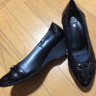 ワコール(Wacoal)の【超美品】WACOAL success walk ashiraku パンプス 黒(ハイヒール/パンプス)