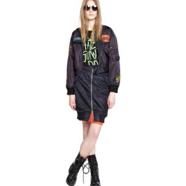 STUSSY(ステューシー)のstussy woman ma1スカート レディースのスカート(ひざ丈スカート)の商品写真