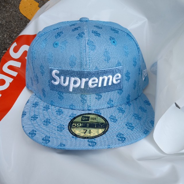 supreme  newera  ニューエラ 水色 7 5/8