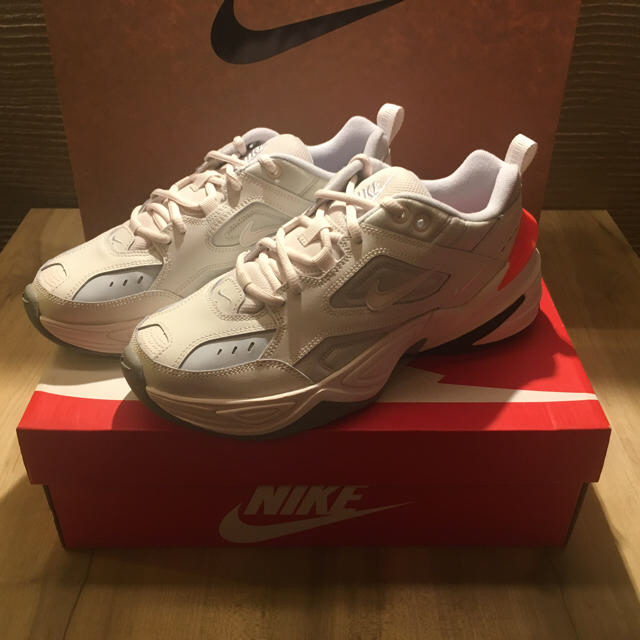 NIKE(ナイキ)のNIKE W M2K TEKNO レディースの靴/シューズ(スニーカー)の商品写真