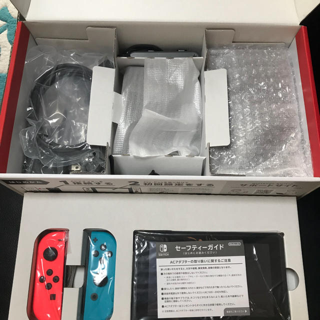 Nintendo Switch(ニンテンドースイッチ)の【nic様専用】ニンテンドースイッチ 本体セット エンタメ/ホビーのゲームソフト/ゲーム機本体(家庭用ゲーム機本体)の商品写真