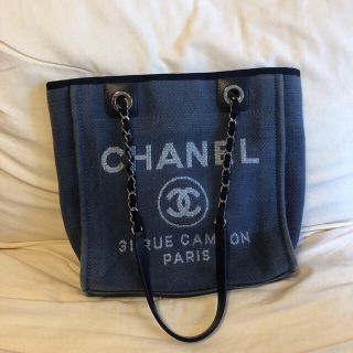 CHANEL - シャネル ドーヴィル デニムチェーンバッグの通販｜ラクマ