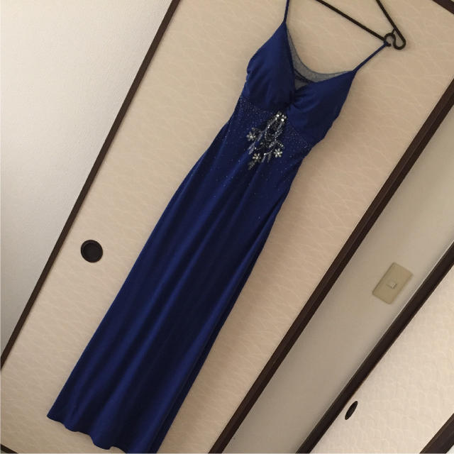 綺麗なブルーのロングドレス レディースのフォーマル/ドレス(ロングドレス)の商品写真