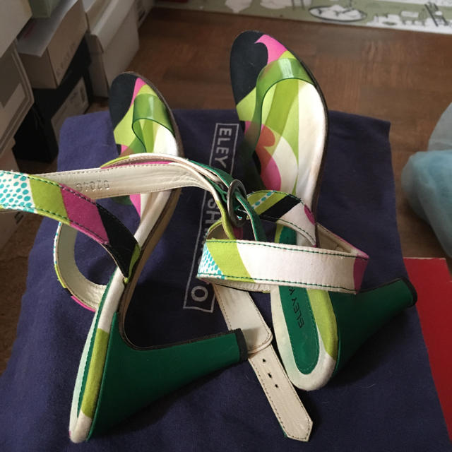 ELEY KISHIMOTO(イーリーキシモト)のイーリーキシモトサンダル レディースの靴/シューズ(サンダル)の商品写真