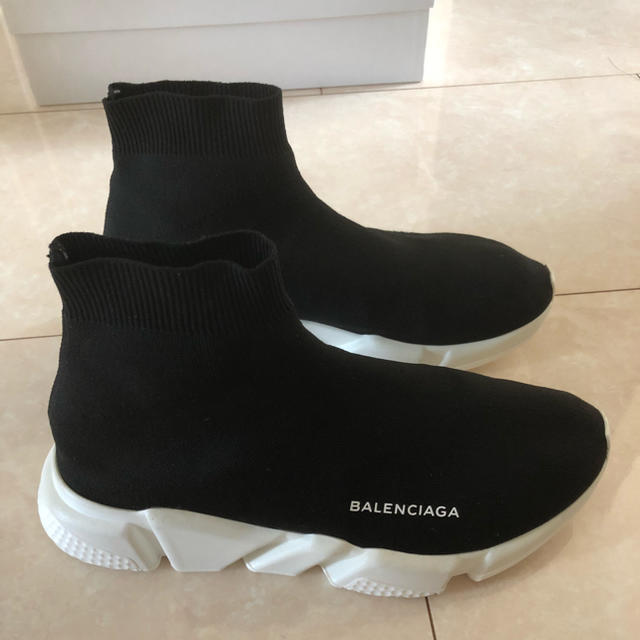 でおすすめアイテム。 Balenciaga スピードトレーナー バレンシアガ