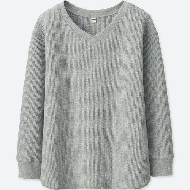 UNIQLO(ユニクロ)のUNIQLO ワッフルVネックT  レディースのトップス(カットソー(長袖/七分))の商品写真