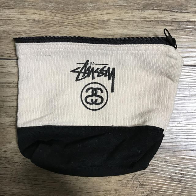 STUSSY(ステューシー)のSTUSSY ミニポーチ レディースのファッション小物(ポーチ)の商品写真