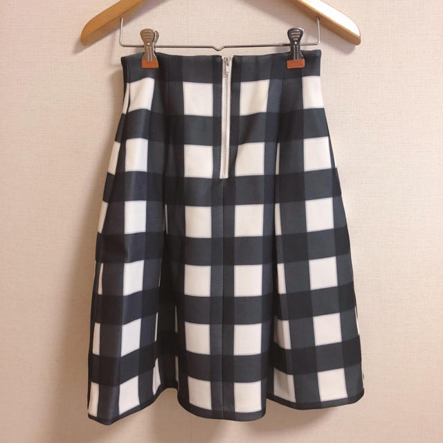 dazzlin(ダズリン)のチェック柄スカート レディースのスカート(ひざ丈スカート)の商品写真