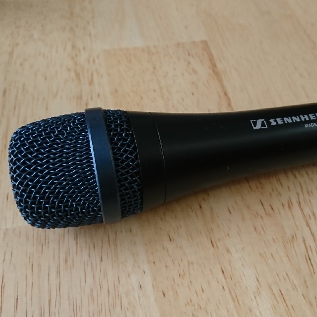 SENNHEISER(ゼンハイザー)の【最終値下げ】ゼンハイザー e935 マイク 楽器のレコーディング/PA機器(マイク)の商品写真