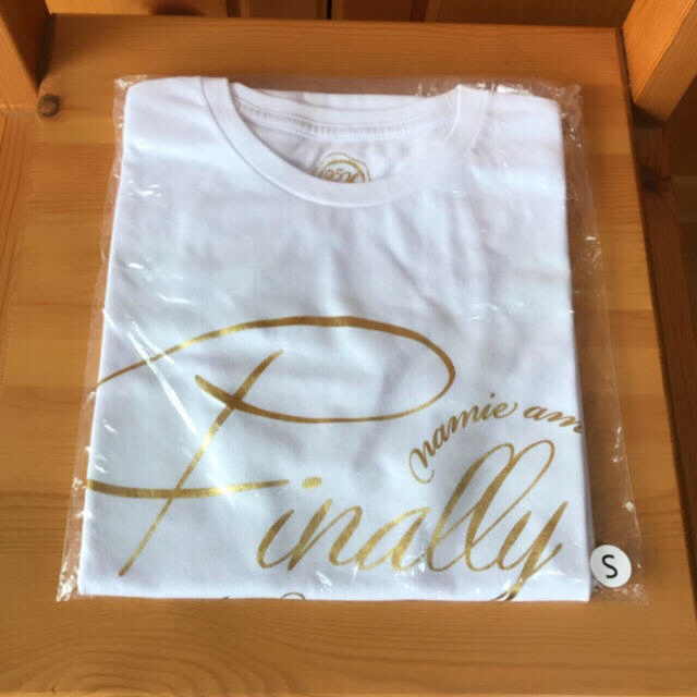 未開封 安室奈美恵 FinallyツアーTシャツ