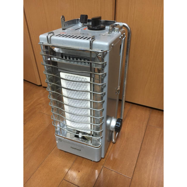イワタニ カセットヒーター CB-8 | フリマアプリ ラクマ イワタニ カセットヒーター CB-8 | フリマアプリ ラクマ
