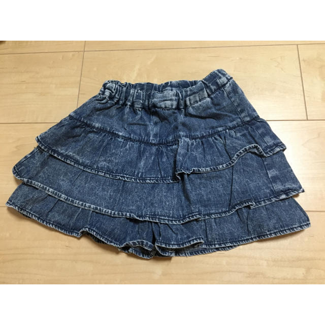 ANAP Kids(アナップキッズ)の❁︎dori様専用❁︎ フリルパンツ おまとめ200円 キッズ/ベビー/マタニティのキッズ服女の子用(90cm~)(パンツ/スパッツ)の商品写真