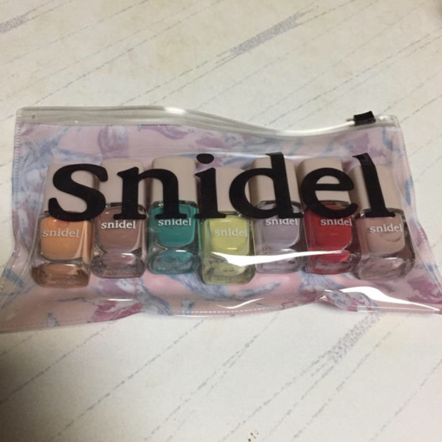 SNIDEL(スナイデル)のごま太郎様 専用出品 コスメ/美容のネイル(マニキュア)の商品写真