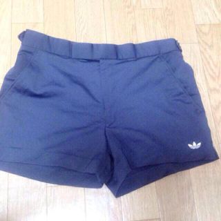 アディダス(adidas)のアディダス♥︎パンツ♥︎(ショートパンツ)