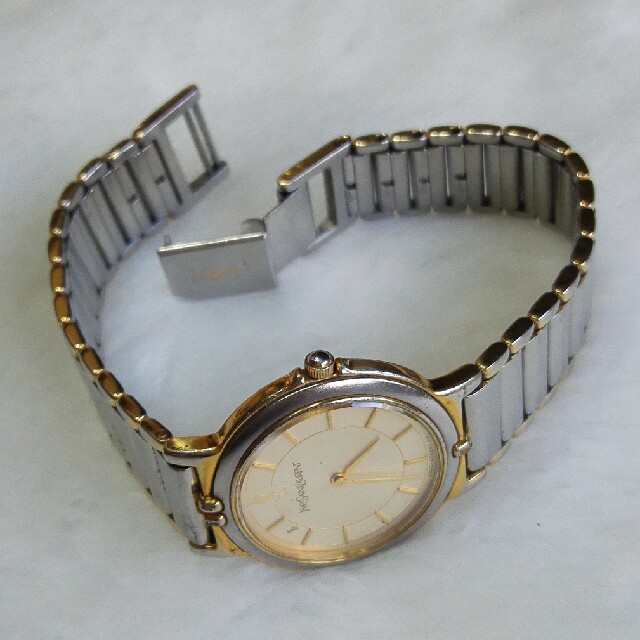 Saint Laurent(サンローラン)のイヴサンローラン腕時計　レディースクォーツ
 レディースのファッション小物(腕時計)の商品写真