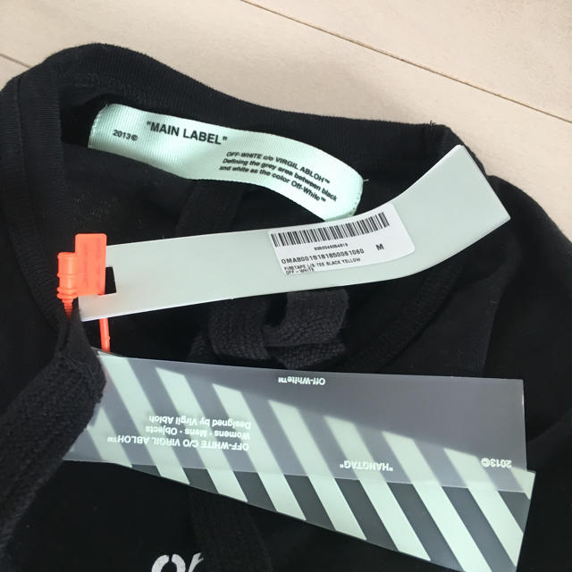 OFF-WHITE - 【新品未使用】M オフホワイト firetape ロンT