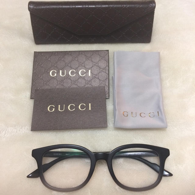 Gucci(グッチ)のグッチ おしゃれ伊達メガネ レディースのファッション小物(サングラス/メガネ)の商品写真