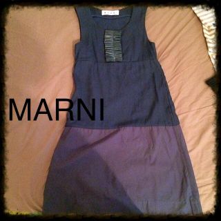 マルニ(Marni)のMARNIのワンピース(ひざ丈ワンピース)