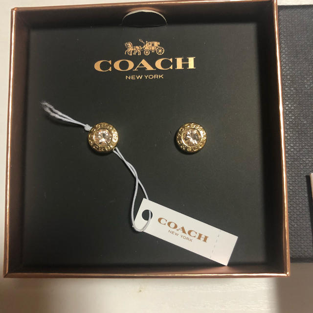 COACH(コーチ)のyuka様専用 コーチピアス レディースのアクセサリー(ピアス)の商品写真