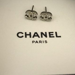 シャネル(CHANEL)のCHANEL 小さいピアス(ピアス)