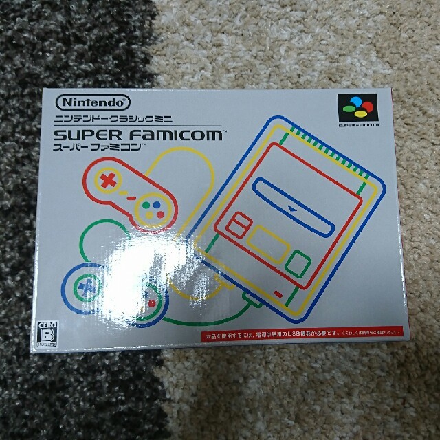 ☆美品☆ニンテンドー スーパーファミコンクラシックミニ エンタメ/ホビーのゲームソフト/ゲーム機本体(家庭用ゲーム機本体)の商品写真