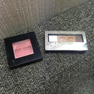 ボビイブラウン(BOBBI BROWN)のBOBBI BROWN チーク INTEGRATE アイブロー(パウダーアイブロウ)