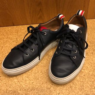 トムブラウン(THOM BROWNE)の未使用に近いTOME BROWNEスニーカー(スニーカー)