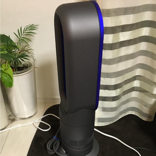 Dyson(ダイソン)のダイソン hot＋cool AM09 美品 スマホ/家電/カメラの冷暖房/空調(扇風機)の商品写真