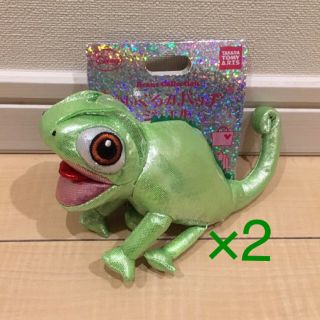 ラプンツェル(ラプンツェル)の新品 塔の上のラプンツェル パスカル ぬいぐるみバッジ ／ ぬいば 2点(ぬいぐるみ/人形)