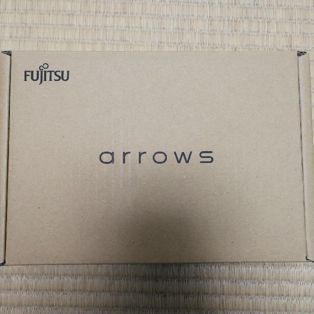 カロン様専用 arrows M03 白 ホワイト 新品未開封の通販 by よつば's shop｜ラクマ