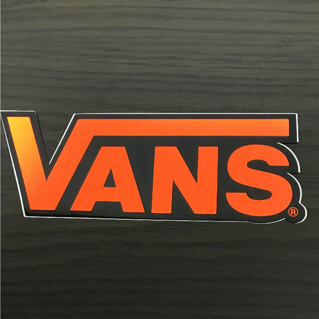 VANS(ヴァンズ)の【縦5.5cm横14.5cm】 VANS ステッカー 自動車/バイクのバイク(ステッカー)の商品写真