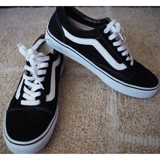 ヴァンズ(VANS)のVANS ヴァンズ  OLD SCHOOL スウェード ブラック  26.5cm(スニーカー)