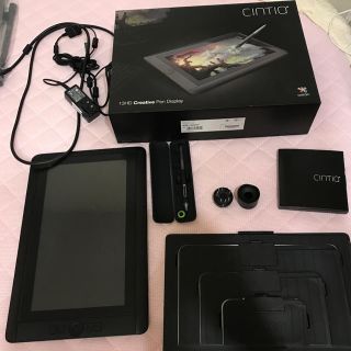 ワコム(Wacom)のワコム cintiq 13HD 中古 (フィルム付) 備品完備(PC周辺機器)