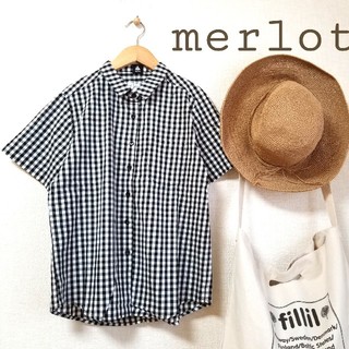 メルロー(merlot)の最新作＊♫メルロー ギンガムチェック柄シャツ 黒(シャツ/ブラウス(半袖/袖なし))