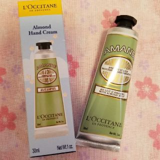 ロクシタン(L'OCCITANE)の🌸L'OCCITANE ハンドクリーム Almond🌸(ハンドクリーム)