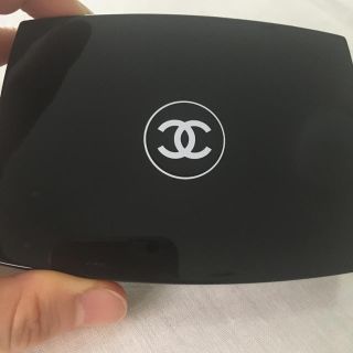 シャネル(CHANEL)のシャネル ♡ルミエールベルフェクシオンコンパクト(ファンデーション)