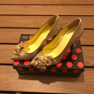 新品♪ タイムセール！DIANA Disney 美女と野獣　パンプス　ゴールド