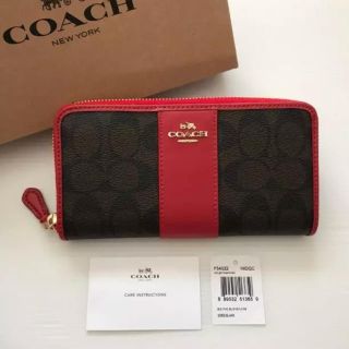 コーチ(COACH)の最新モデル【新品】COACH★トゥルーレッド×ブラウン 金具ゴールド(財布)