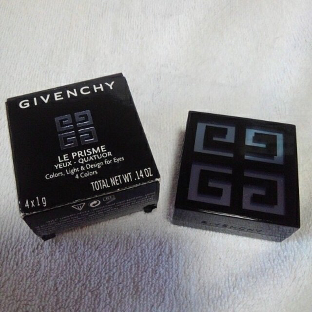 GIVENCHY(ジバンシィ)のayu様専用『GIVENCHY』ル・プリズム・アイズ・カルテット86 コスメ/美容のベースメイク/化粧品(アイシャドウ)の商品写真