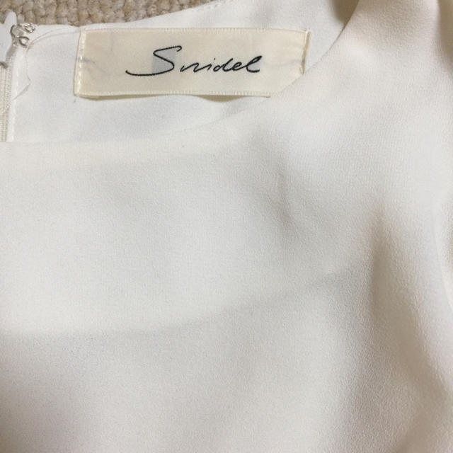 SNIDEL(スナイデル)のsnidel♡フレアスリーブブラウス レディースのトップス(シャツ/ブラウス(長袖/七分))の商品写真