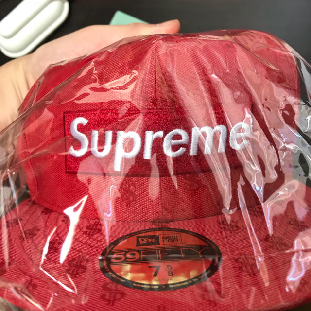 値下げ可能 supreme ニューエラ 7 5/8